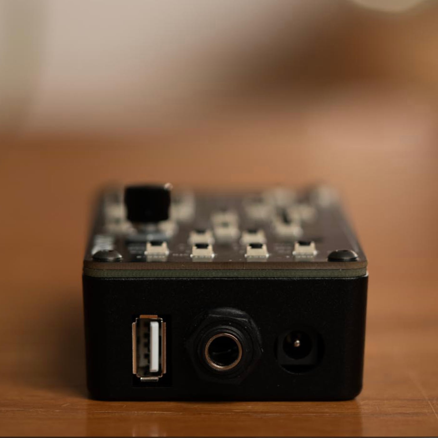 Ultrapalace - Moss 101 Synthesizer - Full DIY Kit - Image 2